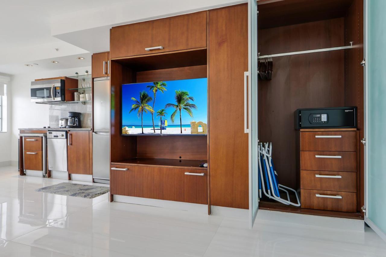 Strand Ocean Drive Suites Miami Beach Dış mekan fotoğraf