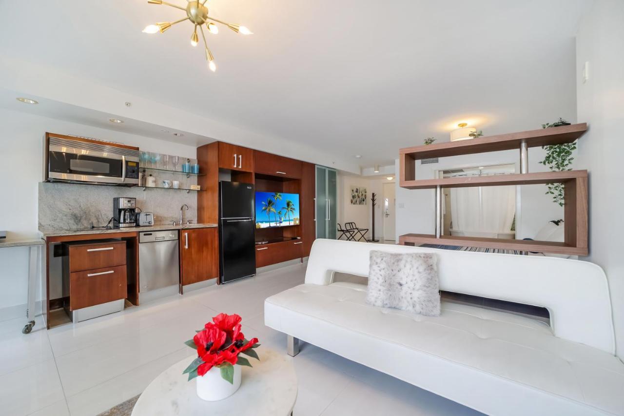 Strand Ocean Drive Suites Miami Beach Dış mekan fotoğraf