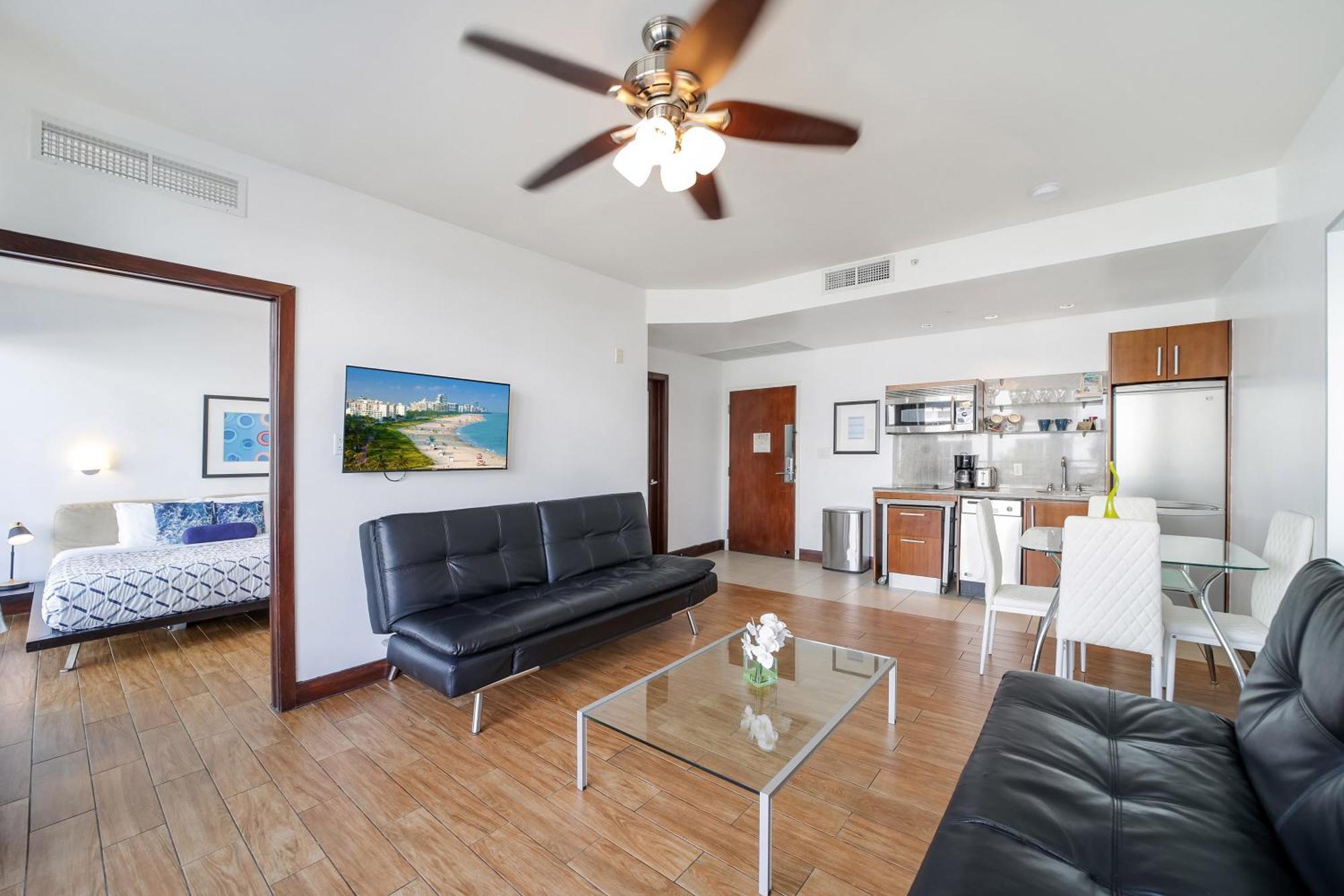 Strand Ocean Drive Suites Miami Beach Dış mekan fotoğraf