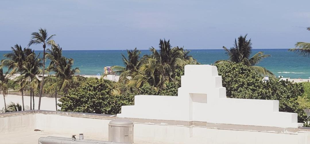 Strand Ocean Drive Suites Miami Beach Oda fotoğraf
